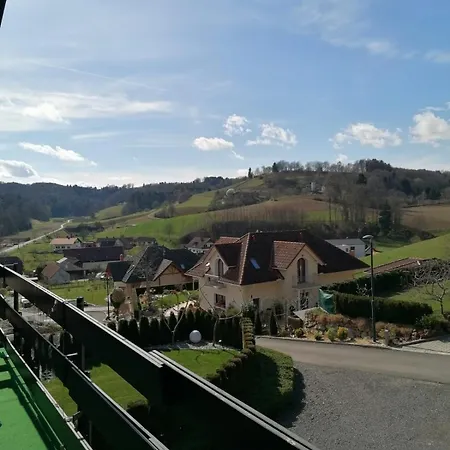Διαμέρισμα Daki Residenz Gnas